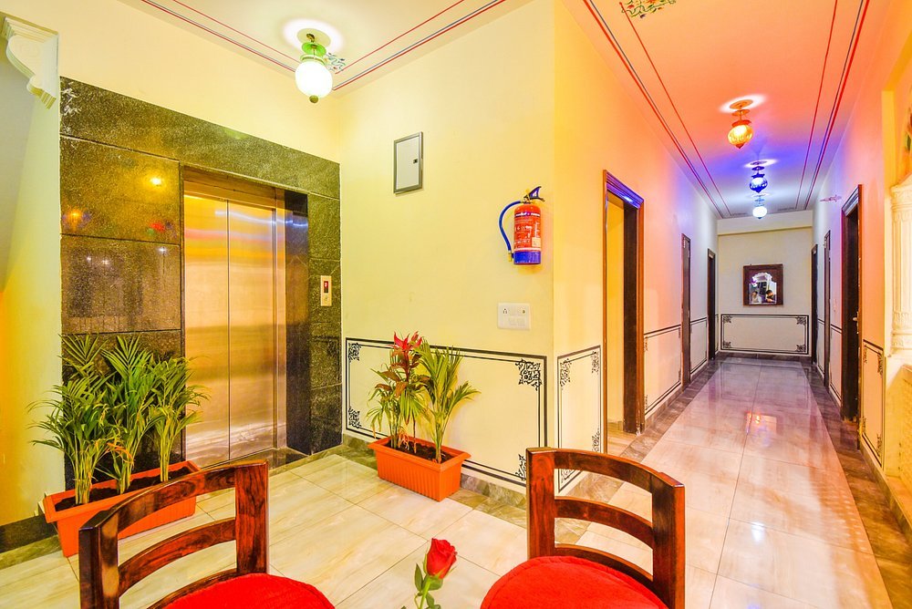 Laxmi Niwas Jaipur Dining Hall