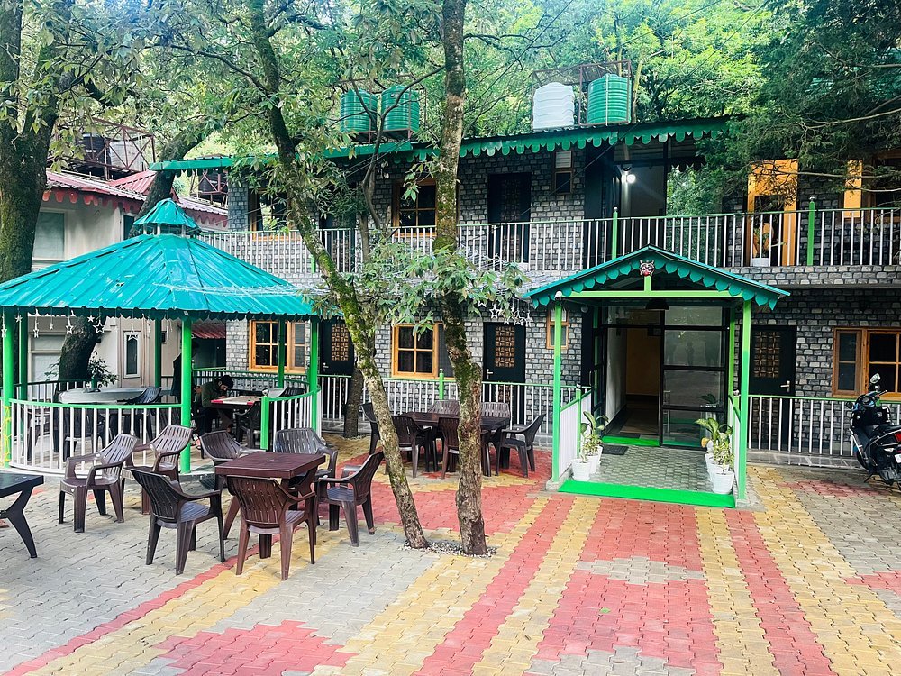 Cedar Woods Nainital Room Amenities