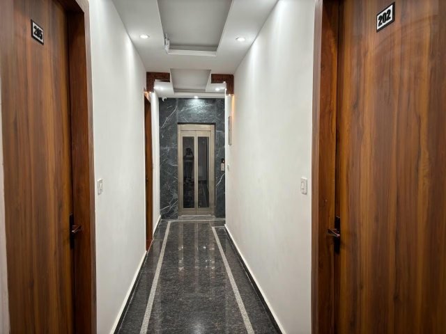 DC Hills Rishikesh Stylish Decor