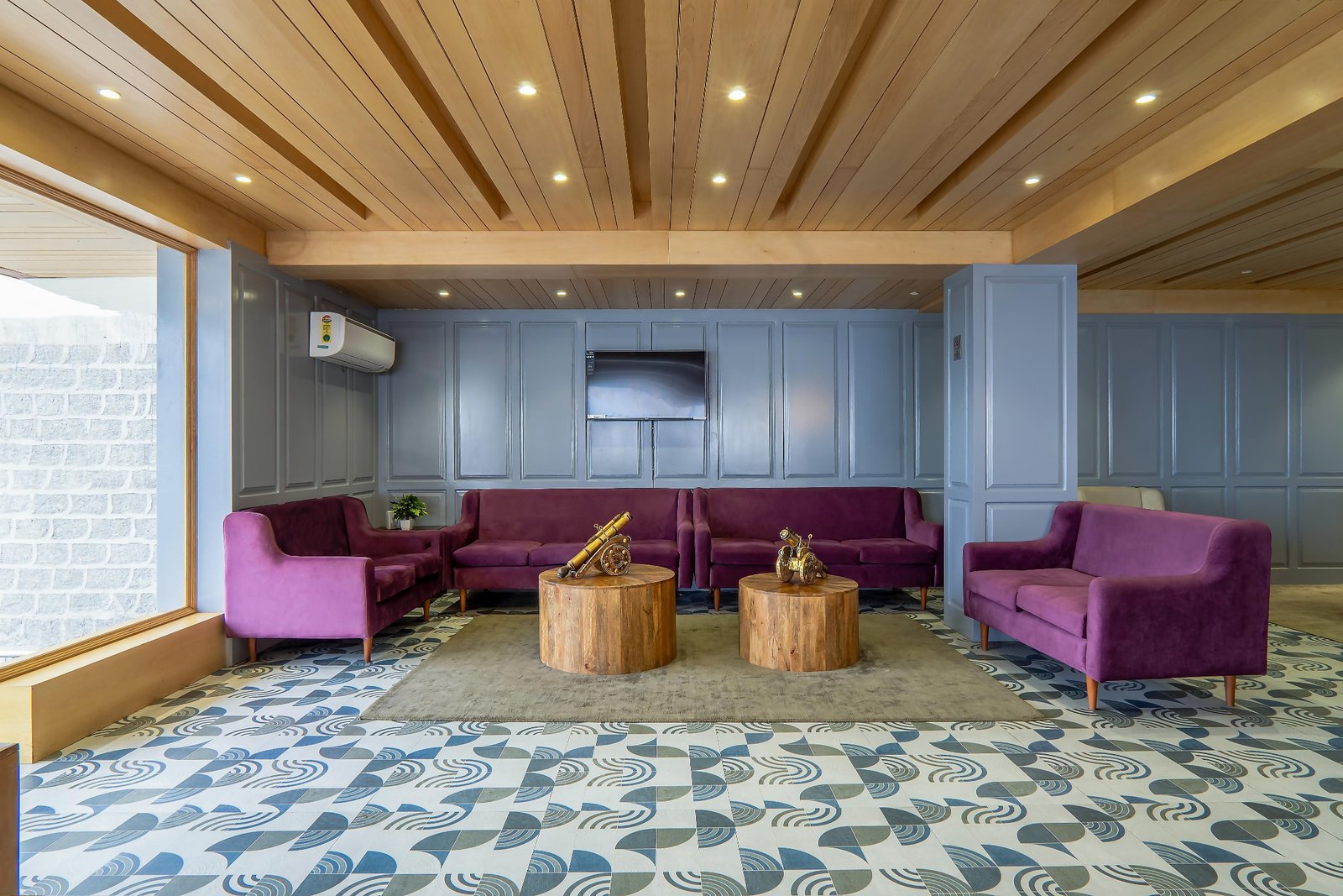 Notting Hill Mussoorie Lobby