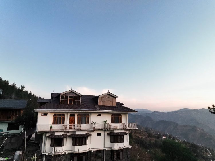 Snow Crest Shimla Premium Room